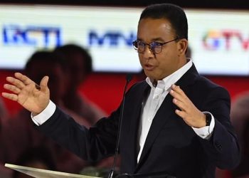 DEBAT CAPRES – Sindir Prabowo, Anies Miris Banyak Anggota TNI Tak Punya Rumah Dinas