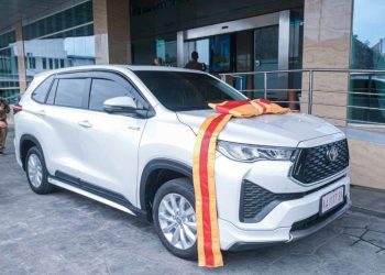 Bank Jateng hibahkan mobil operasional untuk RSUD Tidar Magelang