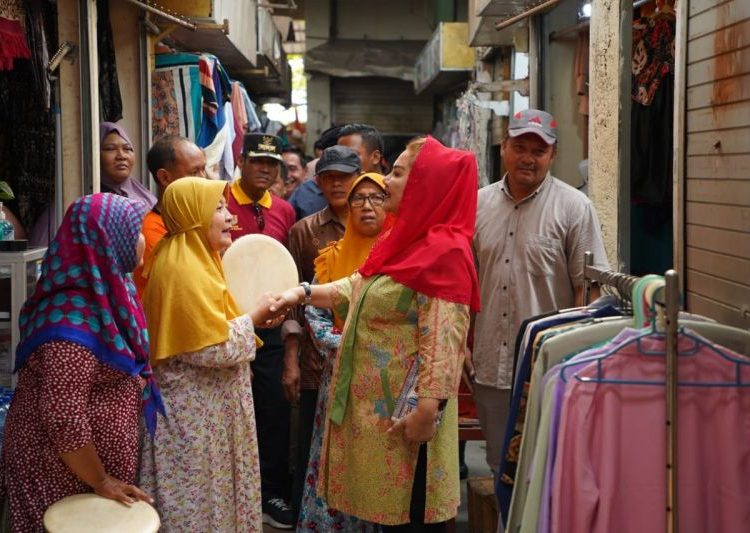 Pasar Genuk bakal ditata ulang
