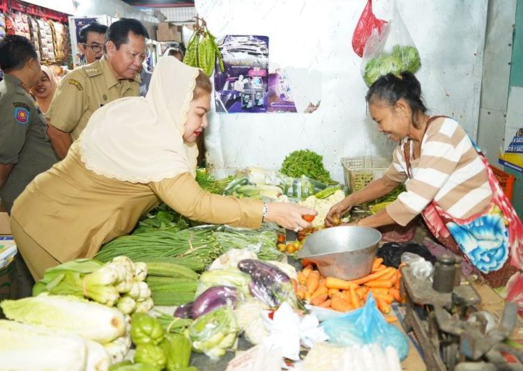 Harga sayuran di Pasar Kapling Sendangguwoturun