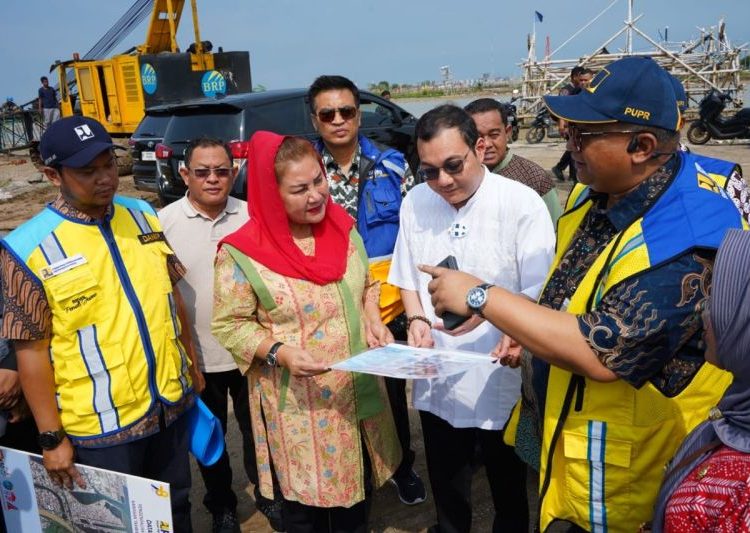 Pembangunan tanggul laut utara Semarang capai 62 persen 1 Pembangunan tanggul laut utara Semarang capai 62 persen