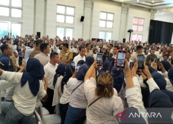 Saat Presiden Jokowi sapa ratusan nasabah Mekaar PNM di Klaten