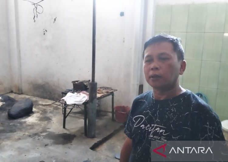 Pedagang daging anjing di Solo minta kejelasan kelanjutan usaha