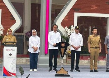 Airlangga Tepis Kabar 15 Menteri Jokowi Mundur