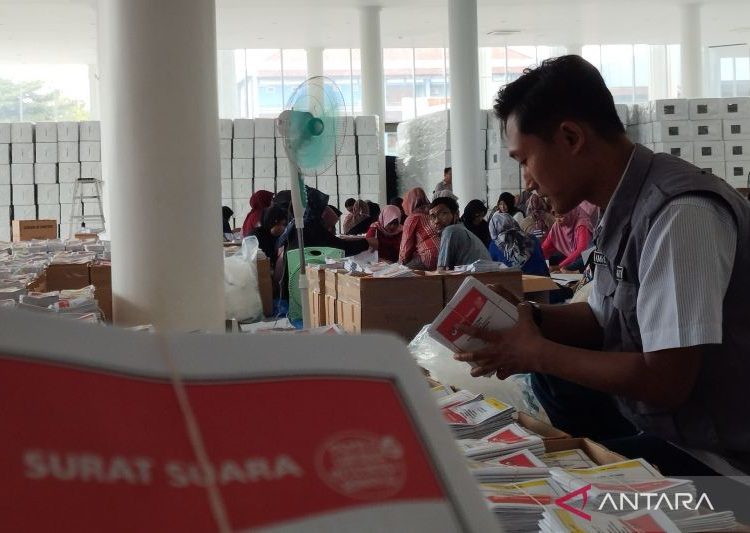 Bawaslu kawal pengemasan logistik pemilu untuk pastikan tepat jumlah