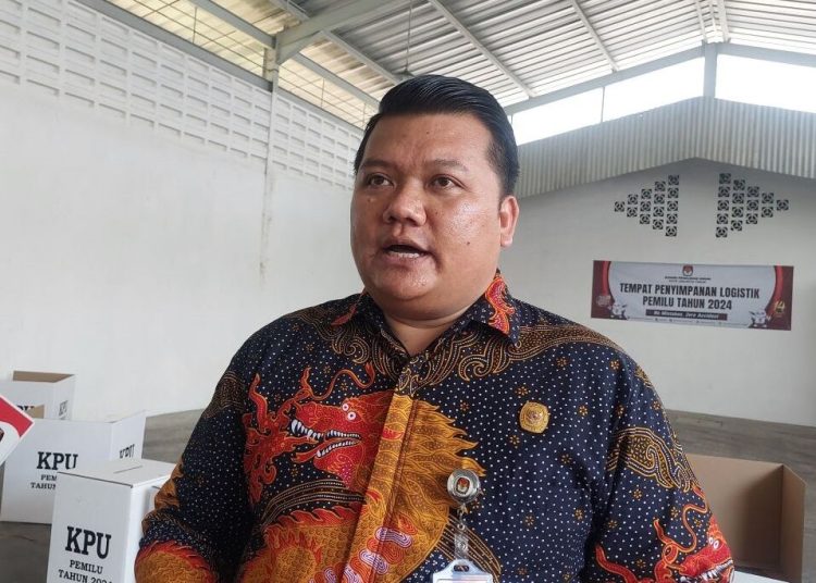 KPU Jaktim Sudah Distribusikan 35.248 Kotak Suara ke 10 Kecamatan 1 KPU Jaktim Sudah Distribusikan 35.248 Kotak Suara ke 10 Kecamatan