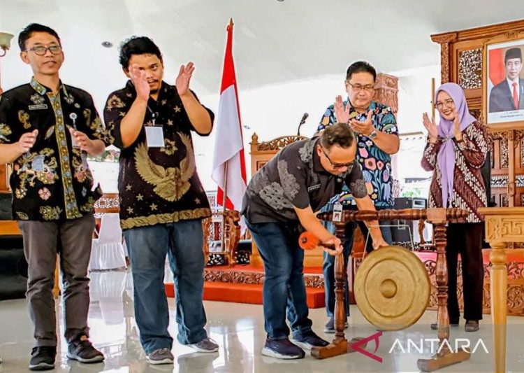 Wali Kota Magelang kukuhkan pelaku UMKM Brama 1 Wali Kota Magelang kukuhkan pelaku UMKM Brama
