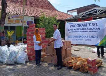BPJAMSOSTEK Semarang Majapahit bantu korban banjir Demak