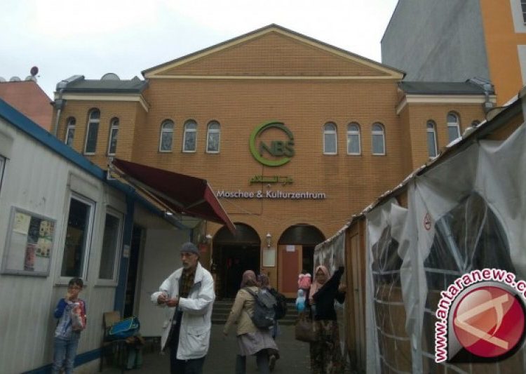 Polisi Jerman tangkap terduga pembakar masjid