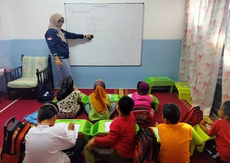 Mahasiswa UMP berikan kontribusi pendidikan di Kuala Lumpur