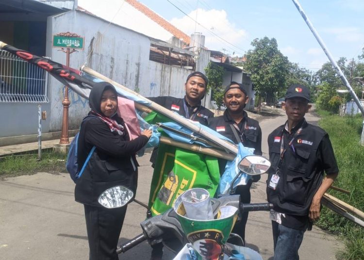 Masa Tenang, Bawaslu Kota Pekalongan Copot APK 1 Masa Tenang, Bawaslu Kota Pekalongan Copot APK
