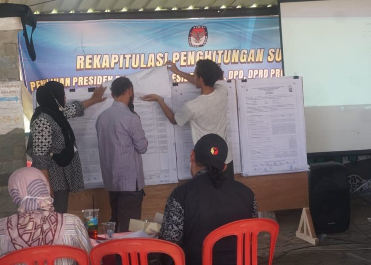 KPU Kota Pekalongan Rekapitulasi Suara tingkat Kecamatan