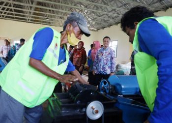 TPA Kota Pekalongan Menggunung 25 Meter