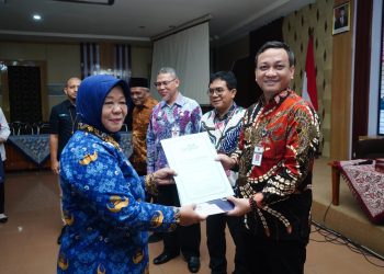 Lama Abdikan Diri, Wali Kota Beri Kejutan Sri Ruminingsih