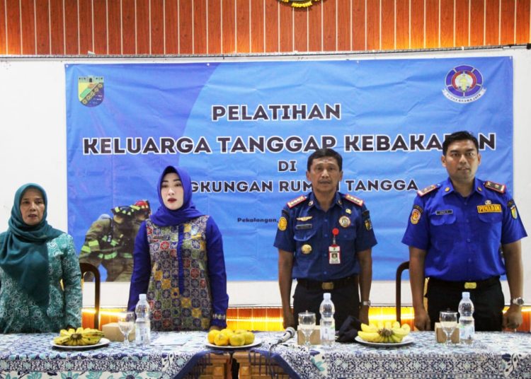 PKK Kota Pekalongan Diajari Cegah Kebakaran
