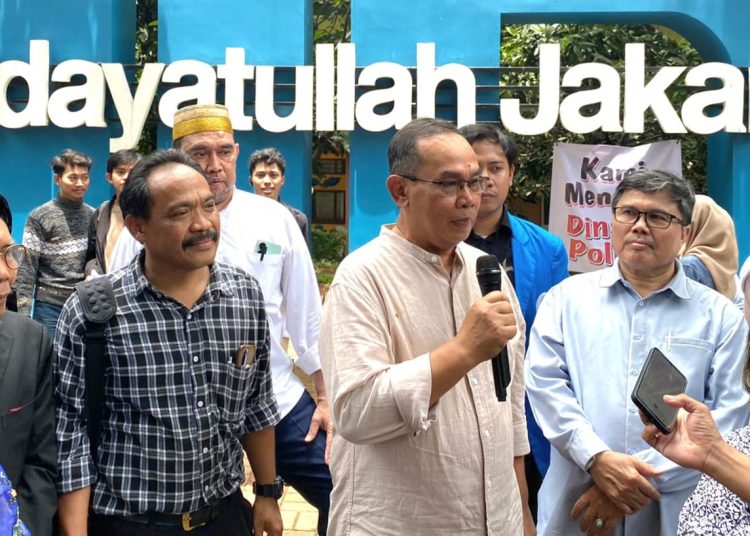Alumni dan Civitas UIN Syarif Hidayatullah Kritik Presiden, Dinilai Tak Netral dan Sebabkan Instabilitas Nasional – Warga Berita