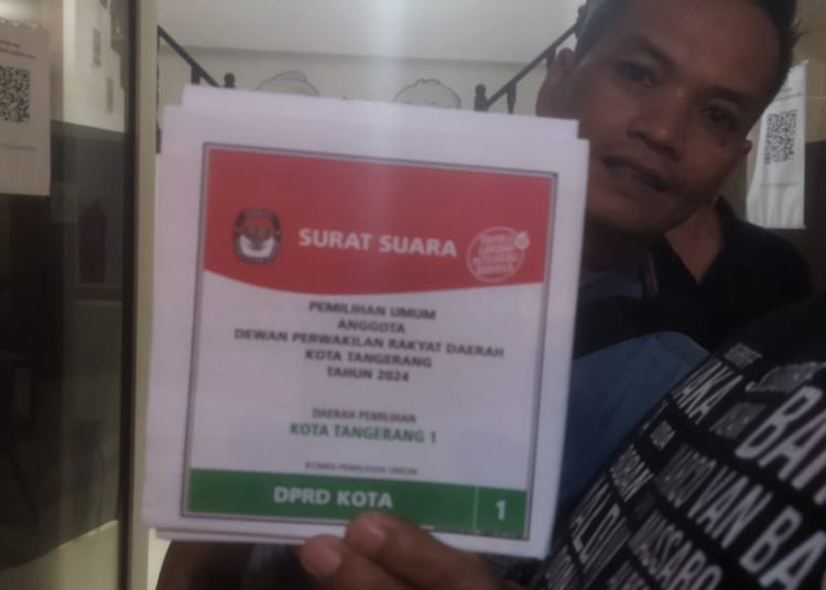 Surat Suara Presiden Sudah Tercoblos Sebelum Digunakan di Kota Tangerang – Warga Berita 1 Surat Suara Presiden Sudah Tercoblos Sebelum Digunakan di Kota Tangerang – Warga Berita
