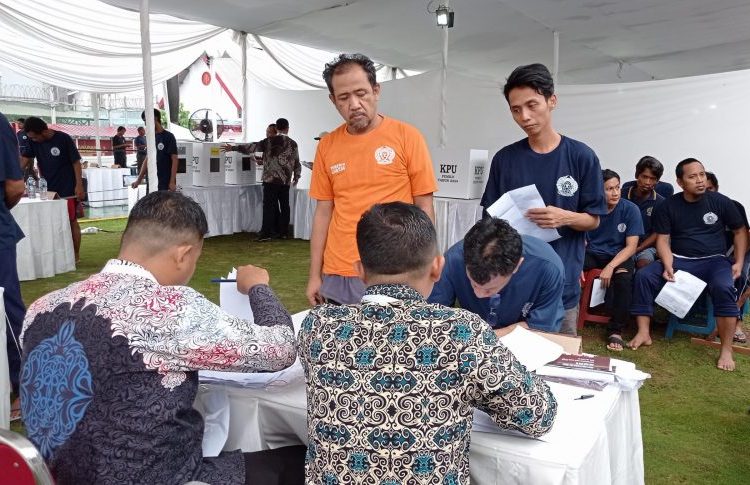 2864 Napi Narkotika Lapas Kelas IIA Jakarta Ikuti Pemilu Tahun 2024 – Warga Berita 1 2864 Napi Narkotika Lapas Kelas IIA Jakarta Ikuti Pemilu Tahun 2024 – Warga Berita