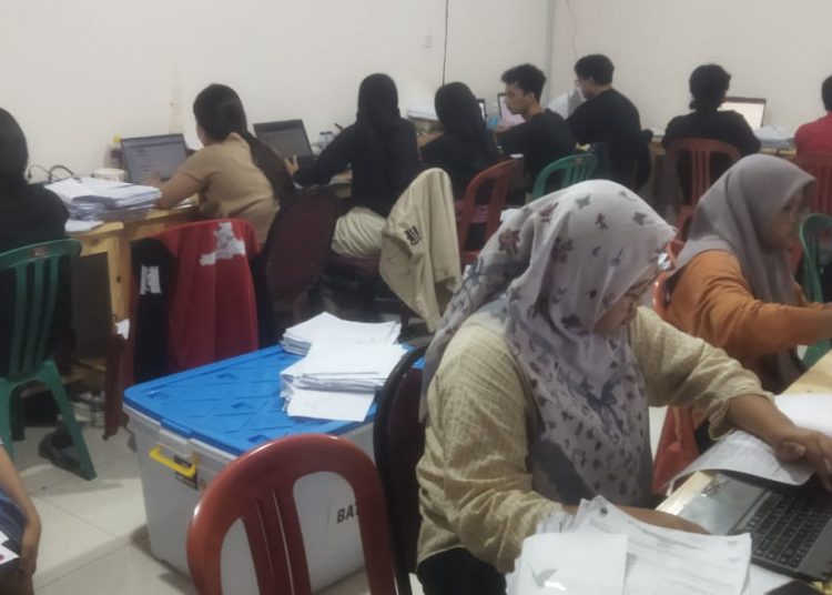 PDIP Kota Tangerang Sebut Data SIREKAP Menyesatkan, Minta Semua Pihak Stop Klaim Kemenangan – Warga Berita