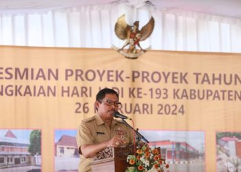 Pj Gubernur Jateng prioritaskan penanganan kemiskinan dalam APBD