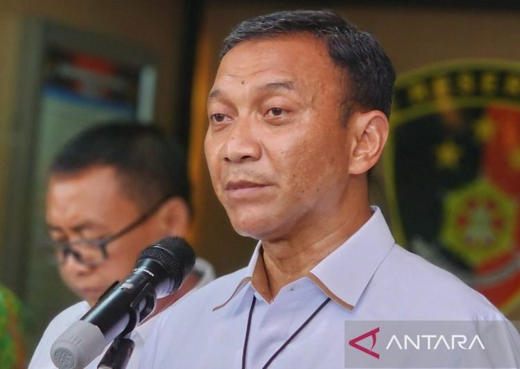 Penyalahgunaan puluhan ton solar bersubsidi di Pelabuhan Tegal terungkap 1 Penyalahgunaan puluhan ton solar bersubsidi di Pelabuhan Tegal terungkap