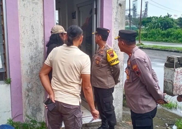 Polisi selidiki kematian pria di pos keamanan Semarang