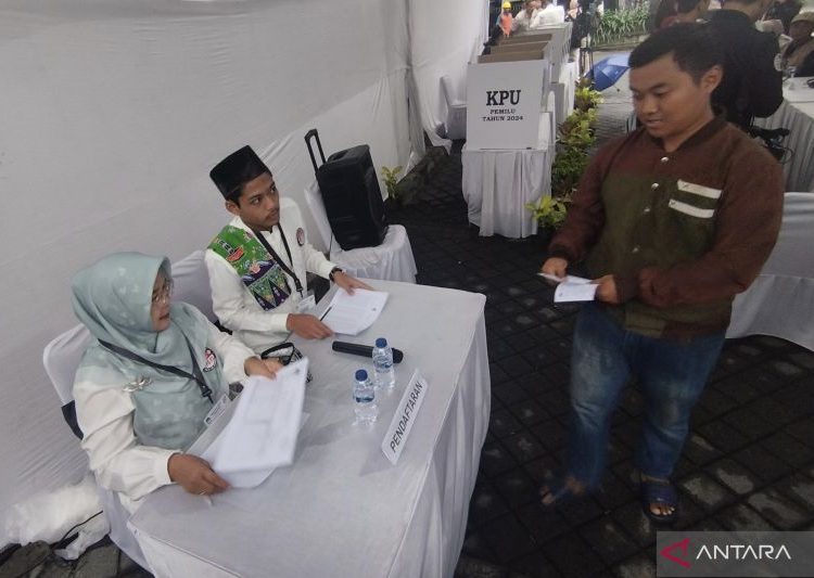 Perludem ajak publik kawal rekapitulasi penghitungan suara Pemilu 2024 1 Perludem ajak publik kawal rekapitulasi penghitungan suara Pemilu 2024