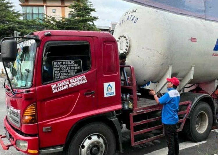 Truk pengangkut LPG SPPBE ATAG berhasil dievakuasi