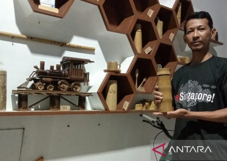 Mahasiswa UNS beri pendampingan UMKM di Karanganyar