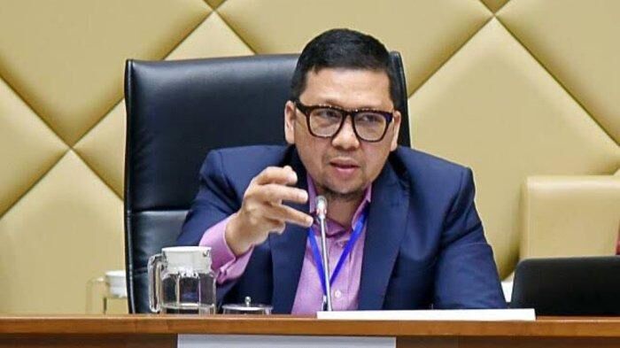 DPR Jelaskan Perihal Dewan Kawasan Aglomerasi Dipimpin Wapres 1 Sistem Informasi Rekapitulasi hanya Alat Bantu Perhitungan