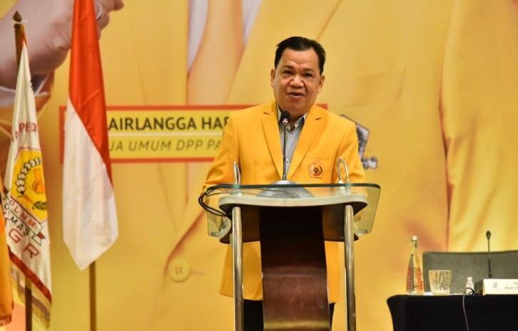 MKGR Beri Sinyal Dukung Airlangga Pimpin Golkar 5 Tahun Lagi 1 MKGR Beri Sinyal Dukung Airlangga Pimpin Golkar 5 Tahun Lagi