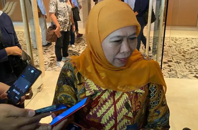 Khofifah Minta Semangat Pendukung 02 Tak Luntur Hanya karena Serangan Fajar