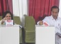 PEMILU 2024 — Presiden Jokowi dan Ibu Negara Berikan Hak Suara di TPS 10 Gambir
