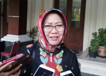 Siti Zuhro Ajak Kaum Intelektual Tegakkan Kembali Indonesia Jadi Negara Hukum