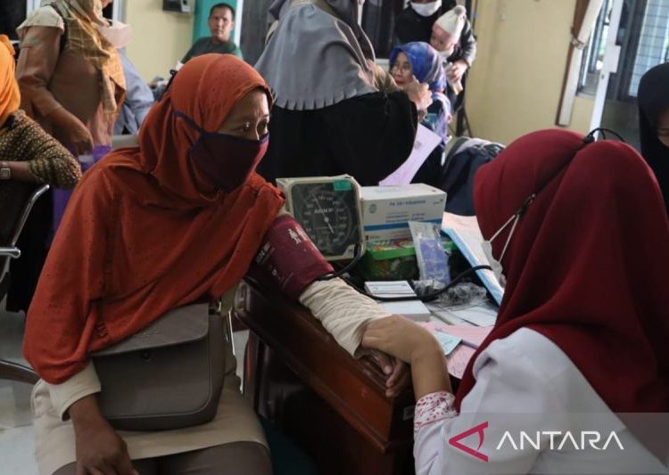 Pemkot Pekalongan masifkan gerakan layanan KB serentak 1 Pemkot Pekalongan masifkan gerakan layanan KB serentak