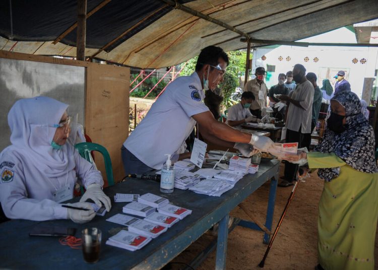 Cegah Petugas KPPS Meninggal Dunia, Komnas HAM Rekomendasikan Hal Ini 1 PEMILU 2024 — KPU Lombok Tengah Pastikan Honor dan Biaya Operasional KPPS Sudah Cair