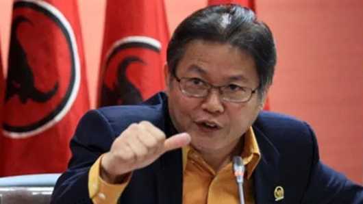 Hendrawan Terima Kasih ke Rakyat Indonesia yang Tetap Dukung PDIP 1 Hendrawan Terima Kasih ke Rakyat Indonesia yang Tetap Dukung PDIP