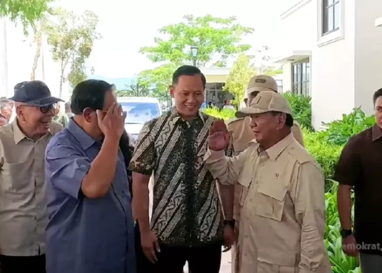 Sowan ke SBY, Prabowo: Sekali Senior Tetap Senior 1 Terima Kunjungan Prabowo di Pacitan, SBY: “Sekarang Beliau Komandan Saya”