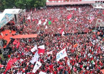 Ganjar Bergetar, Rasakan Kemenangan Satu Putaran Pilpres 2024 – Warga Berita 8 Ganjar Bergetar, Rasakan Kemenangan Satu Putaran Pilpres 2024 – Warga Berita