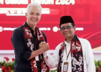Ganjar Nyoblos di TPS Semarang, Mahfud di Yogyakarta – Warga Berita