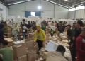 Beredar Video Pelaksanaan Pengemasan Logistik di Gudang KPU Kabupaten Serang Ricuh, Ini Informasi Lengkapnya – Warga Berita