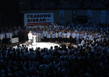 Dari Makassar, Prabowo Langsung Hadir di JCC Temui Ribuan Relawan Muda – Warga Berita