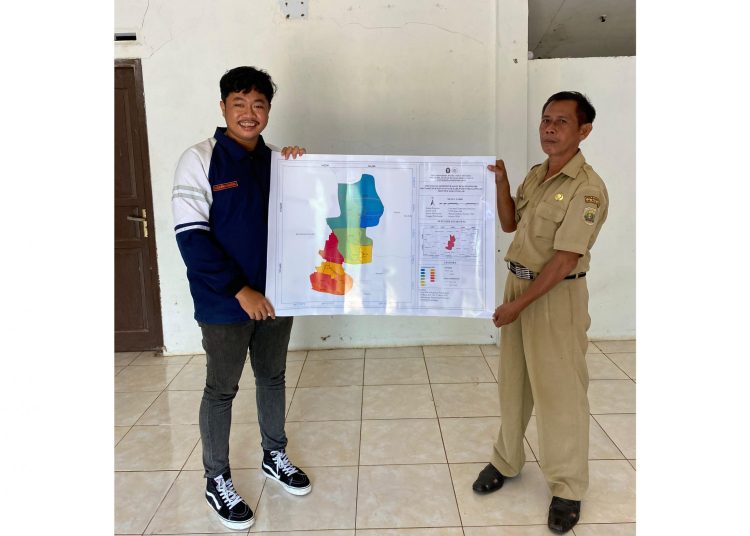 Mahasiswa KKN Undip Wujudkan Peta Batas Administrasi RT