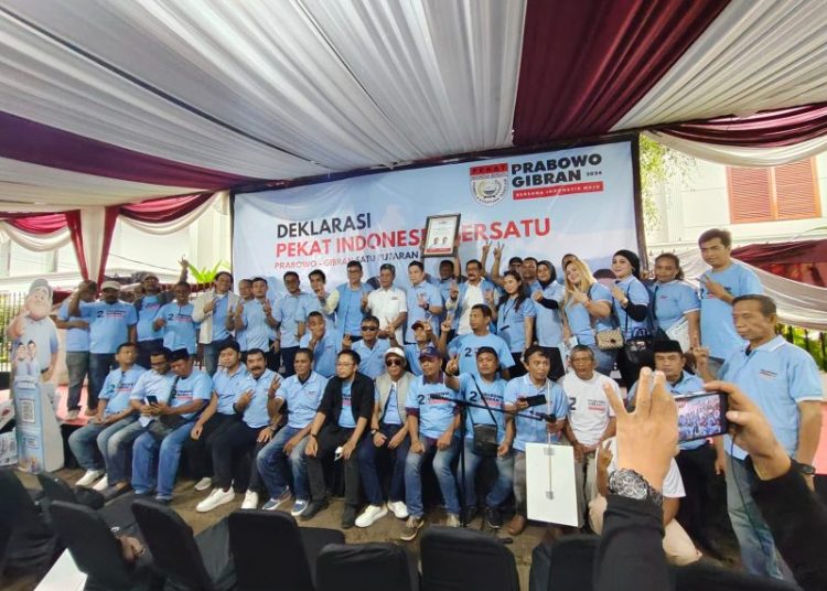 Komitmen Lanjutkan Program Jokowi, Relawan PEKAT Dukung Prabowo-Gibran – Warga Berita 1 Komitmen Lanjutkan Program Jokowi, Relawan PEKAT Dukung Prabowo-Gibran – Warga Berita