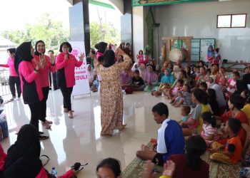 Peduli Banjir di Kabupaten Grobogan: Bhayangkari Daerah Jawa Tengah salurkan Bantuan dan lakukan Trauma Healing
