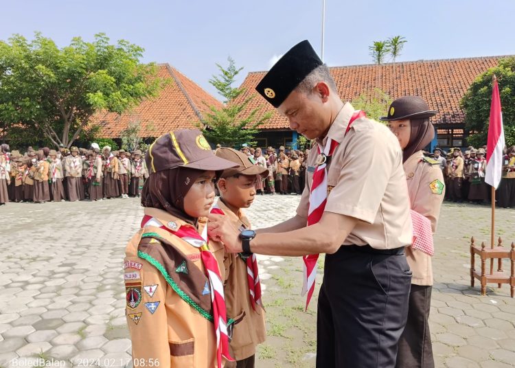 Ini Pesan Kapolsek Bulakamba Saat Jadi Pembina Upacara Pembukaan LKS Kwartir Bulakamba