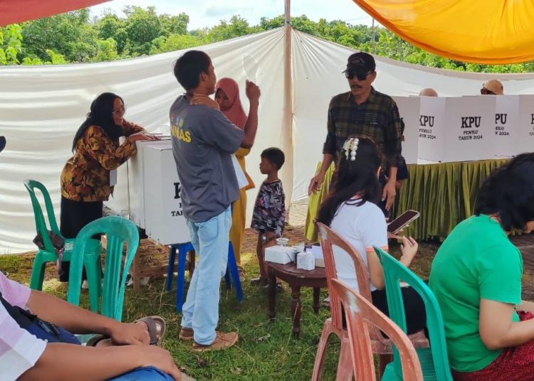 Belasan TPS di Banten Lakukan Pemungutan Suara Susulan dan Ulang – Warga Berita