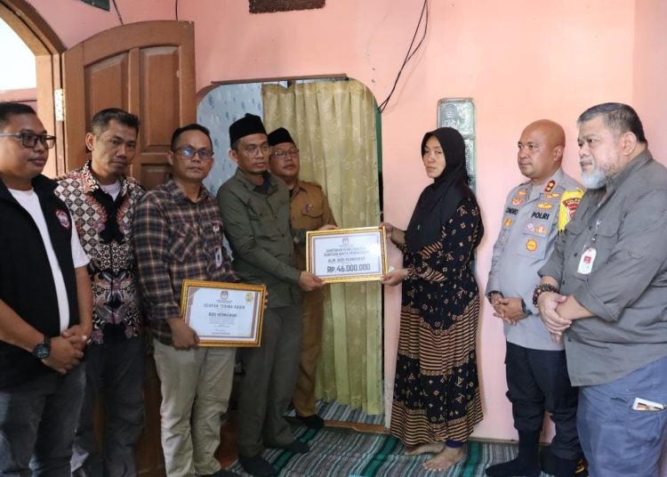 12 KPPS di Banten Meninggal Dunia, Dapat Santunan Puluhan Juta dari KPU – Warga Berita 1 12 KPPS di Banten Meninggal Dunia, Dapat Santunan Puluhan Juta dari KPU – Warga Berita