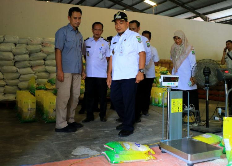 Pj Walikota Tangerang Sebut Keterasediaan Beras Aman – Warga Berita 1 Pj Walikota Tangerang Sebut Keterasediaan Beras Aman – Warga Berita