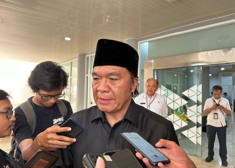 Pj Gubernur Banten Minta Bupati dan Walikota Miliki Bank Banten Bersama – Warga Berita 1 Pj Gubernur Banten Minta Bupati dan Walikota Miliki Bank Banten Bersama – Warga Berita